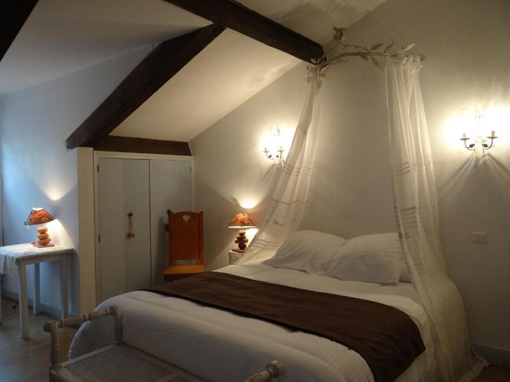 Hotel Restaurant Des Thermes Castera-Verduzan Room photo